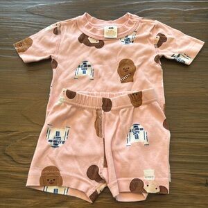 Short sleeve and shorts pajama set